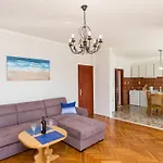 Apartman Enzian Mlini